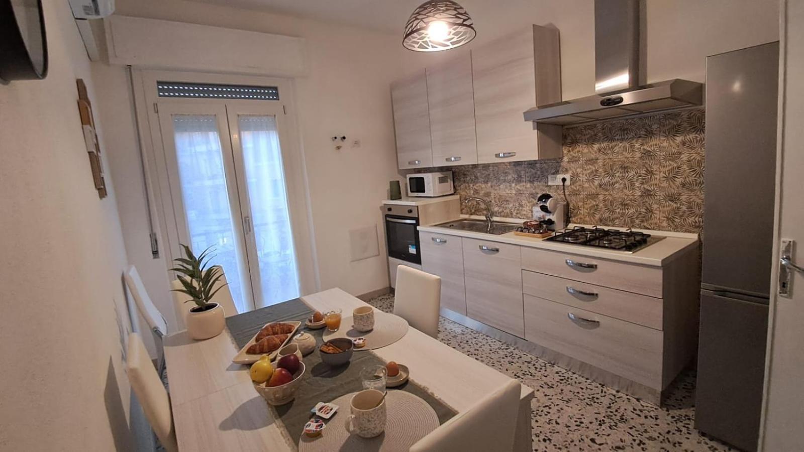 칼리아리 Giomari House 아파트 외부 사진